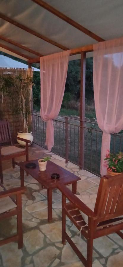 Kate'S Family House Vila Pylos Exterior foto
