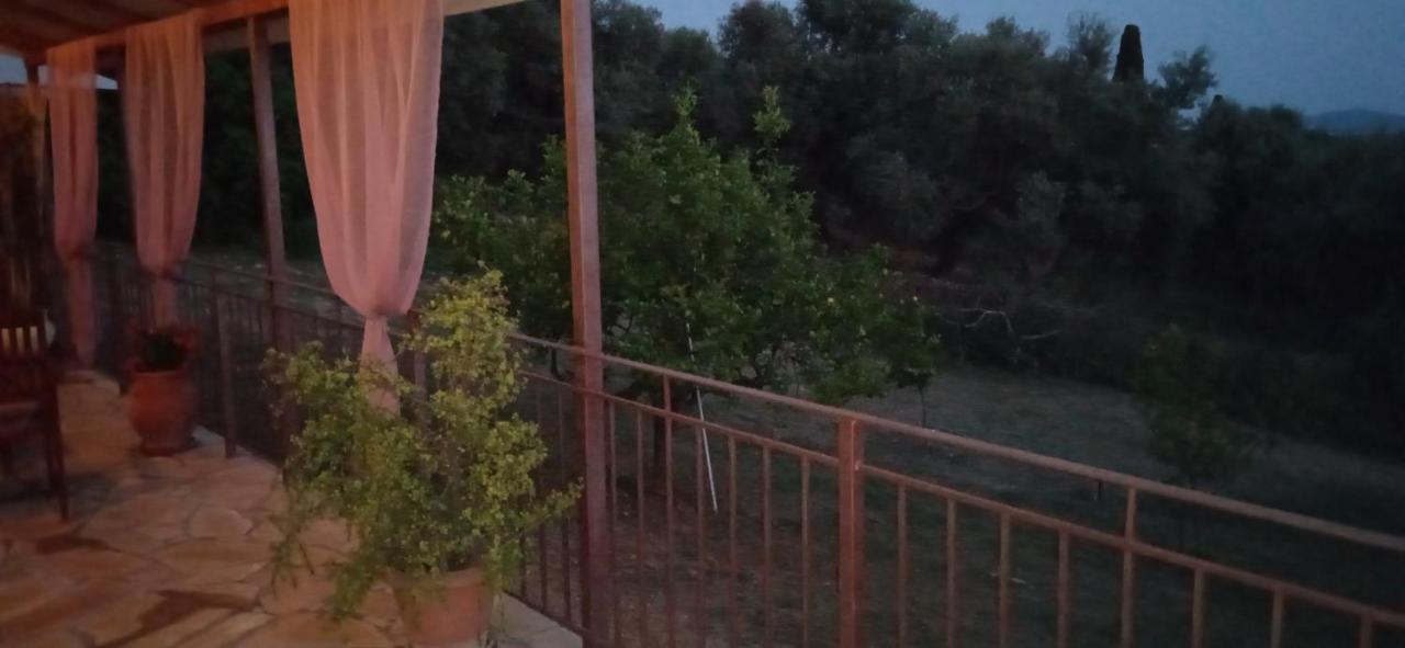 Kate'S Family House Vila Pylos Exterior foto